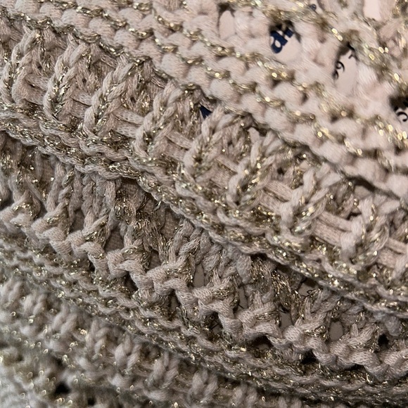 Rachel and Zoe short sleeve sweater beige with gold metallic short sleeves Nw/T - Picture 6 of 6